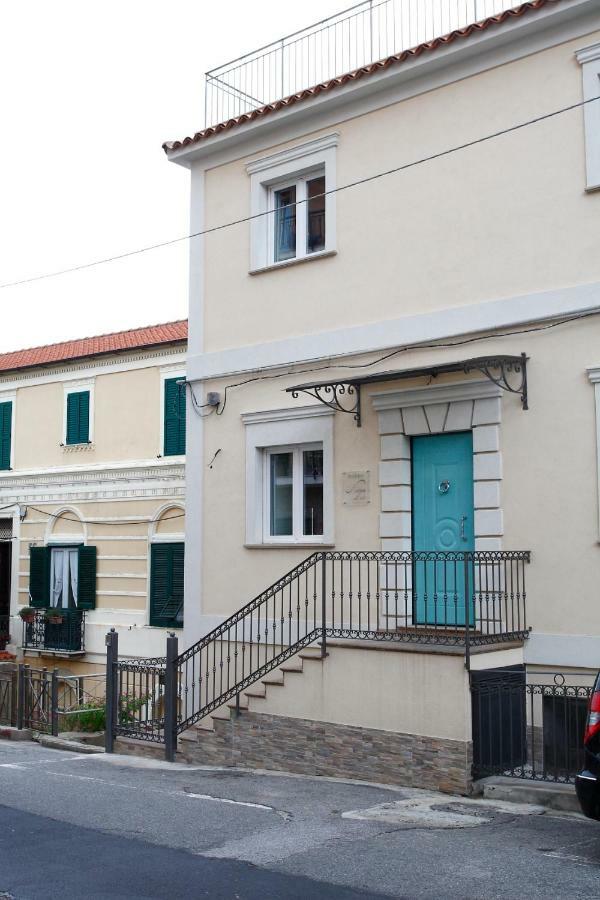 Residence Nina Pizzo Kültér fotó